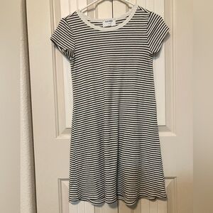 Old Navy, black and white striped, kid girls dress